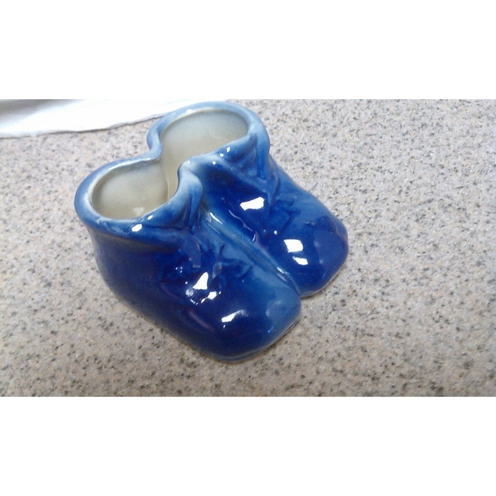 Vintage ceramic blue‎ baby booties